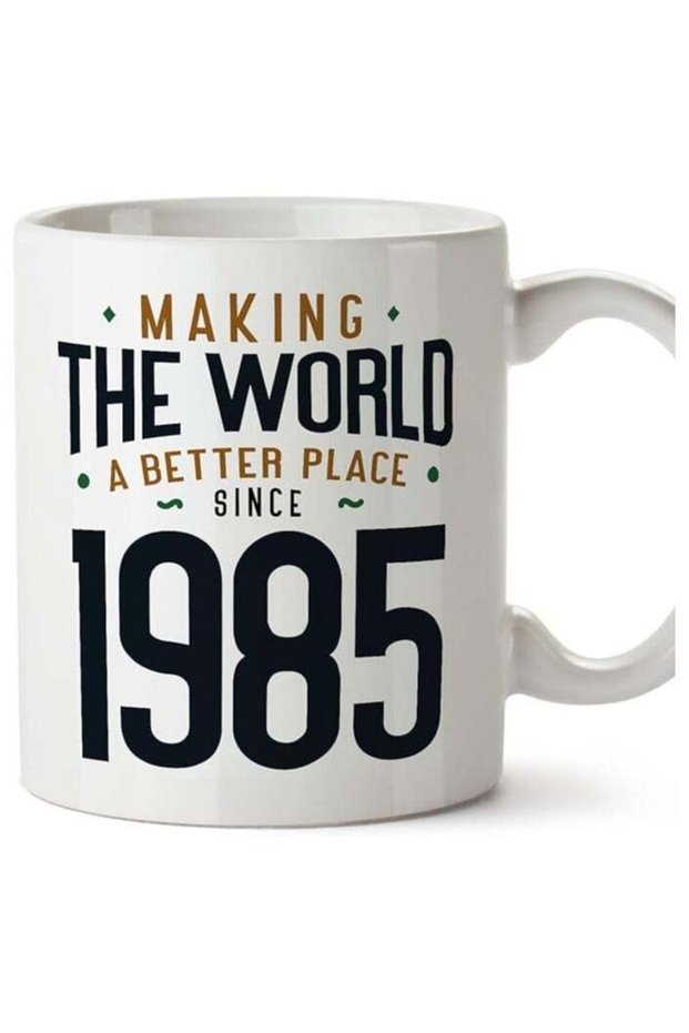 1985 Birthday Mug - in English - Making The World a Better Place - Funny Anniversary Present - 11 oz