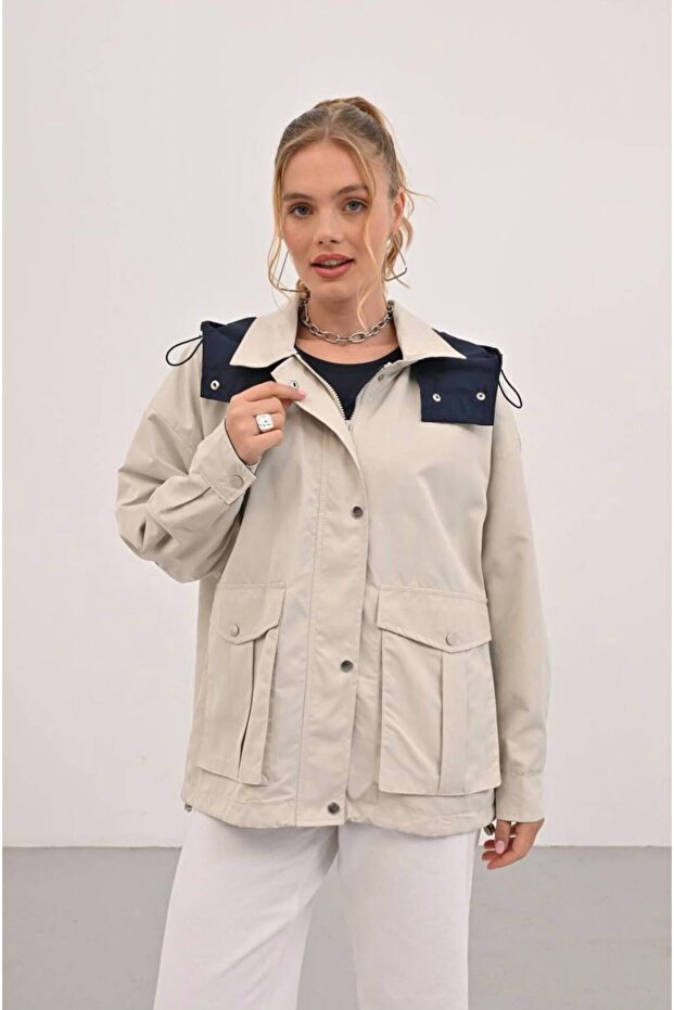 Women's Special Edition Double Color Detailed Raincoat/Windbreaker Hooded Jacket