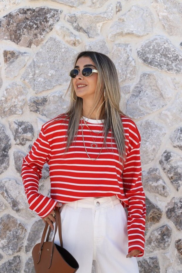 Red Standard Size Striped Crew Neck Tshirt