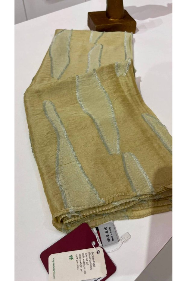 Lavin Line Modal Shawl