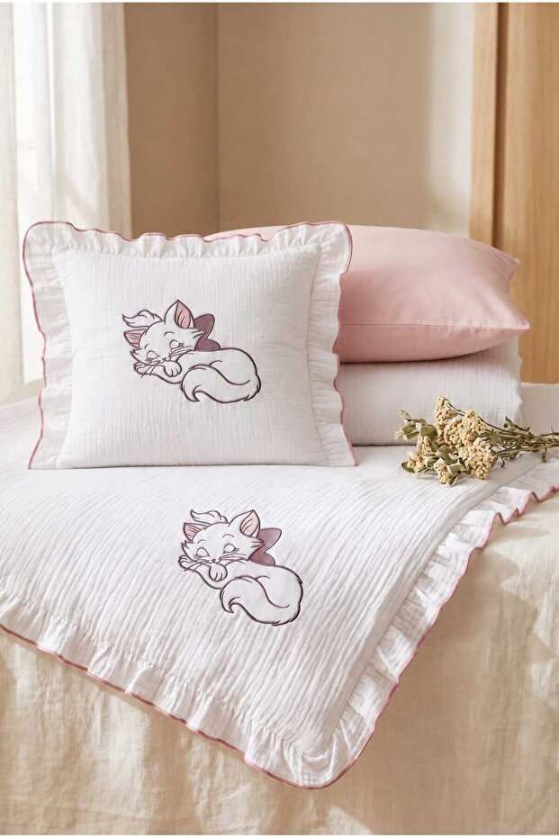 Cat Embroidered Muslin 4-Piece Baby Set
