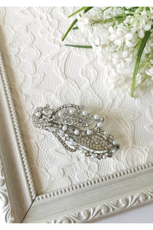 Peacock Figured Pearl Detailed Stoned Automatic Buckle 8X4 cm Silver