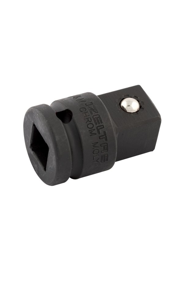 14000004621 Air Socket Adapter 3/8 Inch Female to 1/2 Inch Male
