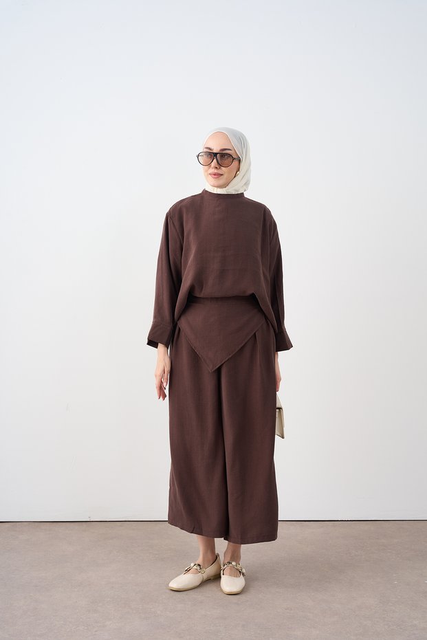 Women's Asymmetrical Cut Loose Trousers Suit Brown