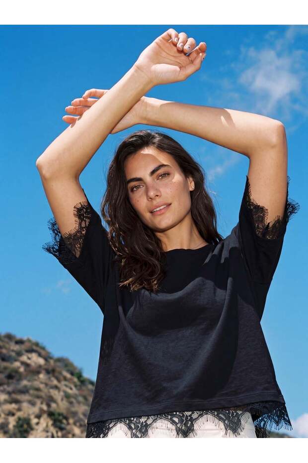 Black Soft Textured Crew Neck Oversized T-Shirt with Lace Detail on Sleeves and Hem