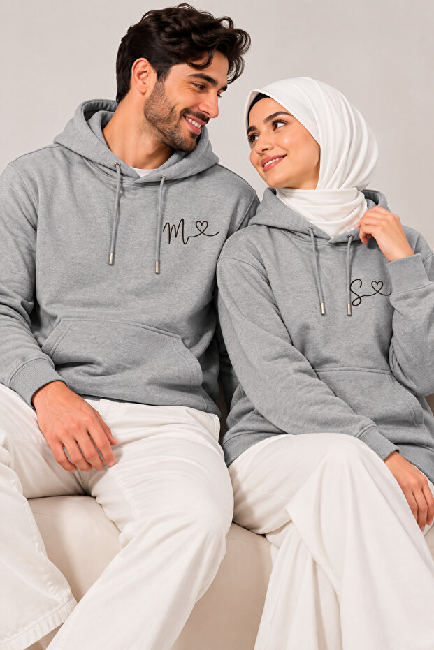 Personalized Initial Letter Heart Design Fleece Hoodie – Matching Couple Sweatshirt wIth Women Chiffon HIjab