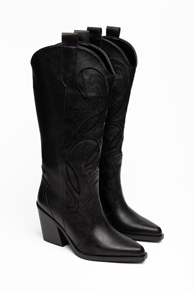 Women's Cowboy Boots Pointed Toe Embroidery Detailed Thick Heel Western Boots