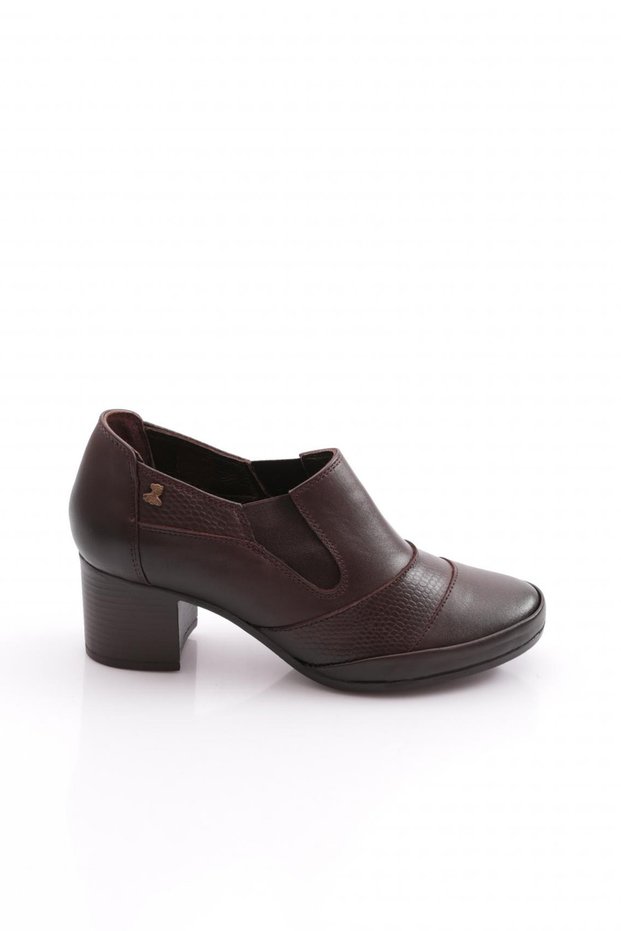 1911992K Women's Leather Airflow Casual Shoes