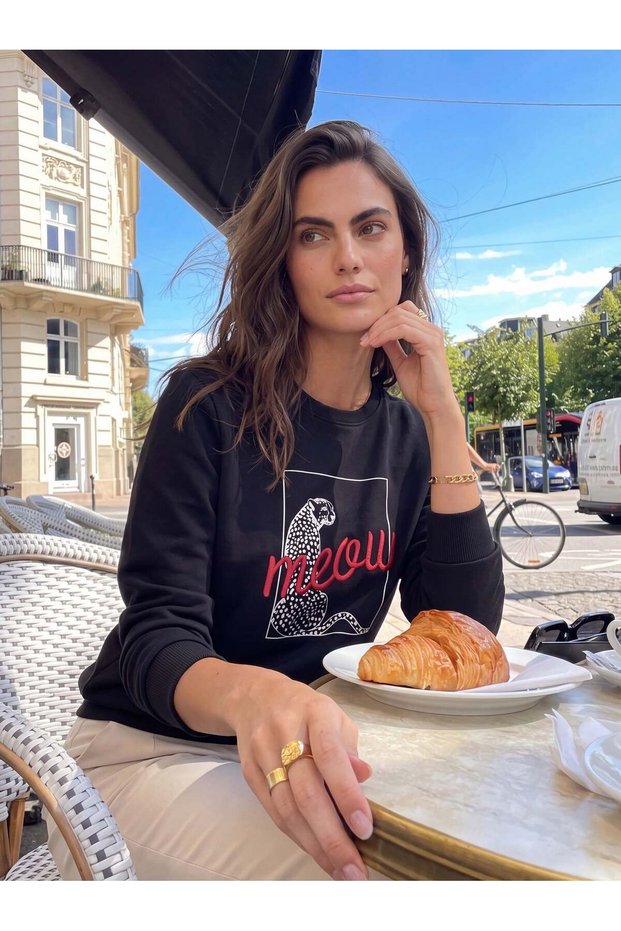 Black Cotton Crew Neck Long Sleeve Ribbed Detailed Leopard Print Sweatshirt