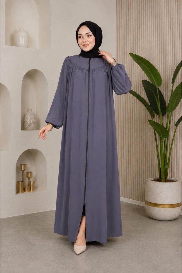 Hajj and Umrah Medina Silk Modern Cut Loose-Fitting Gathered Robe Ferace