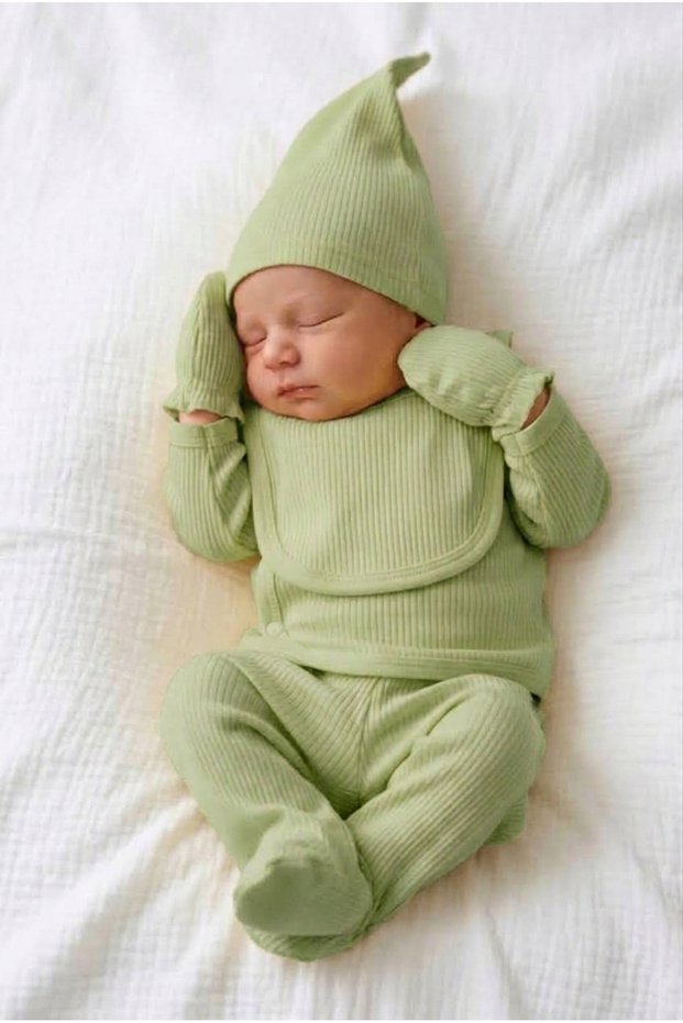 5 Piece 100% Cotton Baby Hospital Discharge Set Double-Breasted Top, Bottom, Gloves, Hat and Bib Set Green