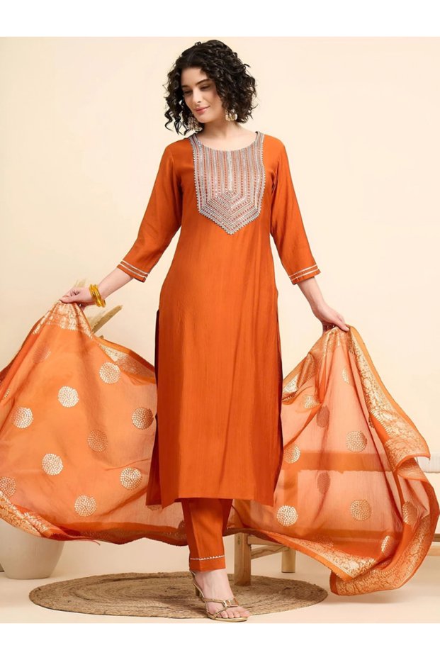 Lucky Orange Embroidered Kurta Set - ALV2070 | Lucky Orange-Size:S-36-Inches