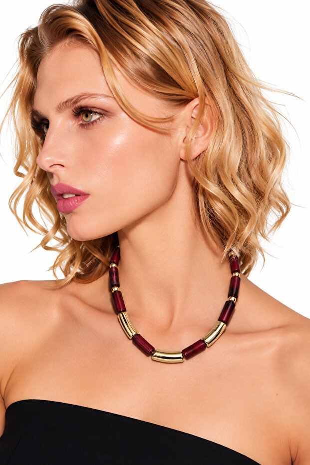 Bead necklace