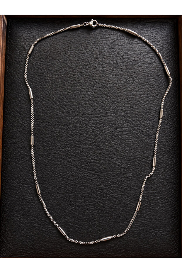 Stainless steel tarnish-resistant cubic pendant with steel chain