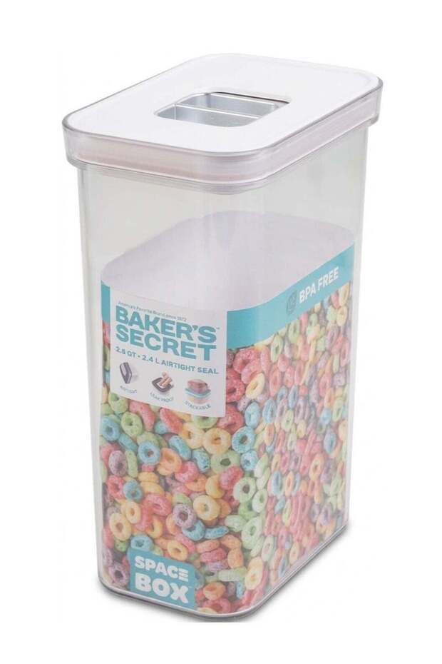 Baker's Secret Space Box Rectangular Airtight Food Storage Container 2.4L, BPA-Free Plastic Build,