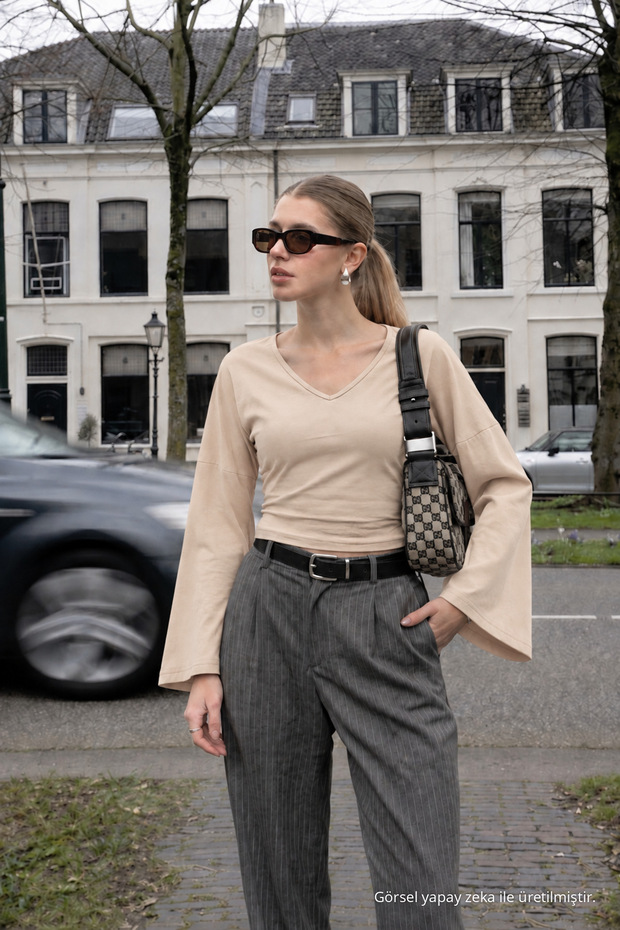 Women's Beige V-Neck Beltless Cotton Blouse