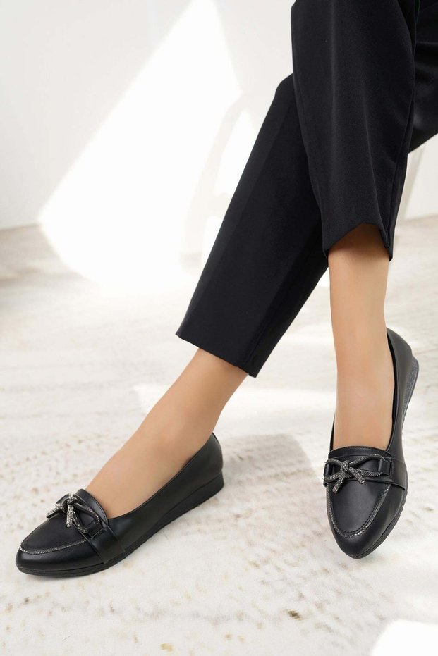 Ceylan 3042 Black Stoned Women's Ballerinas