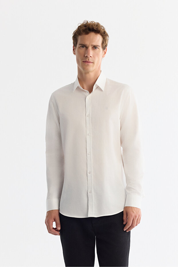 Men's White Classic Collar 100% Cotton Satin Easy-Iron Slim Fit Shirt B002006
