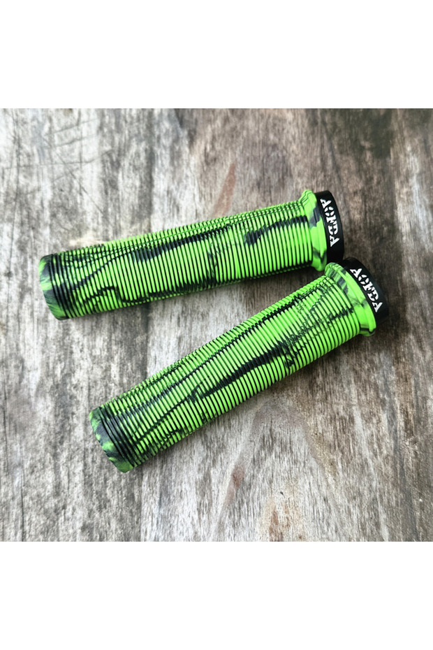 Green 1pair 22.2mm Single-Sided Lock-On MTB/DH/BMX/Off-road Bike Rubber Handlebar Grips with Aluminu