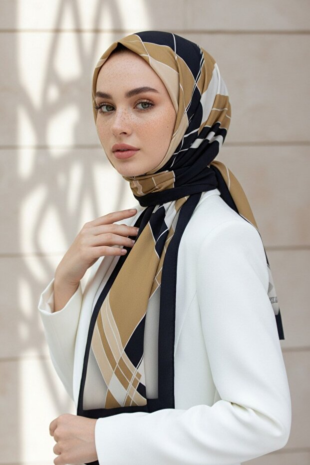 Crepe Geometric Patterned Black Color 75X195 Non-Fading Shawl