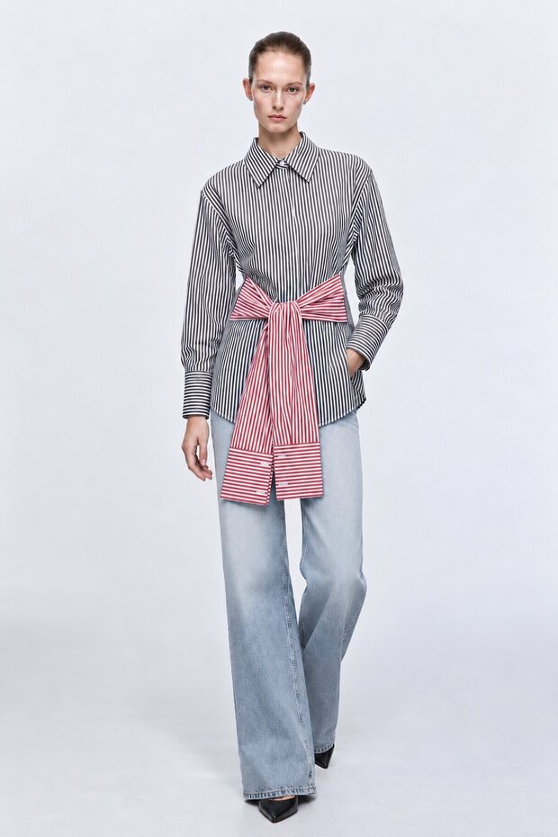 Buttoned striped shirt