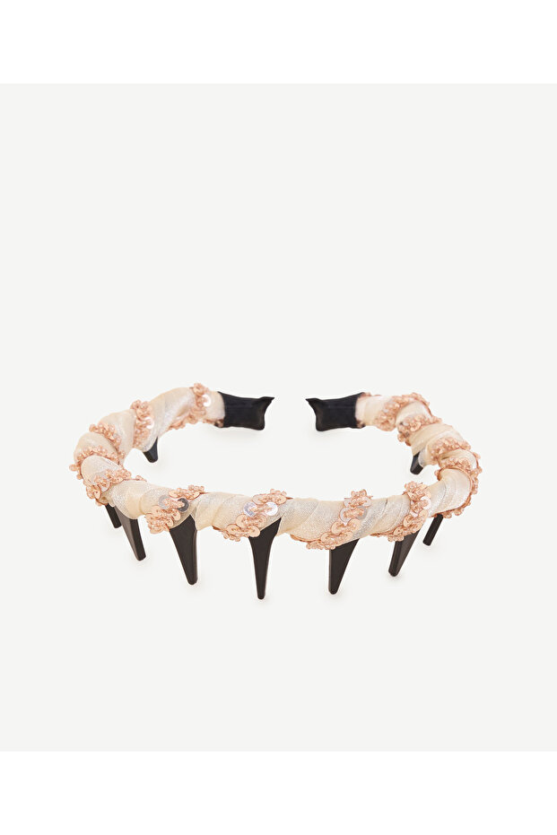 Glass Stone Detailed Scalloped Crown