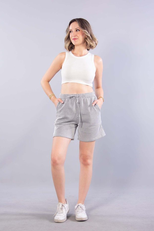 251102 striped shorts