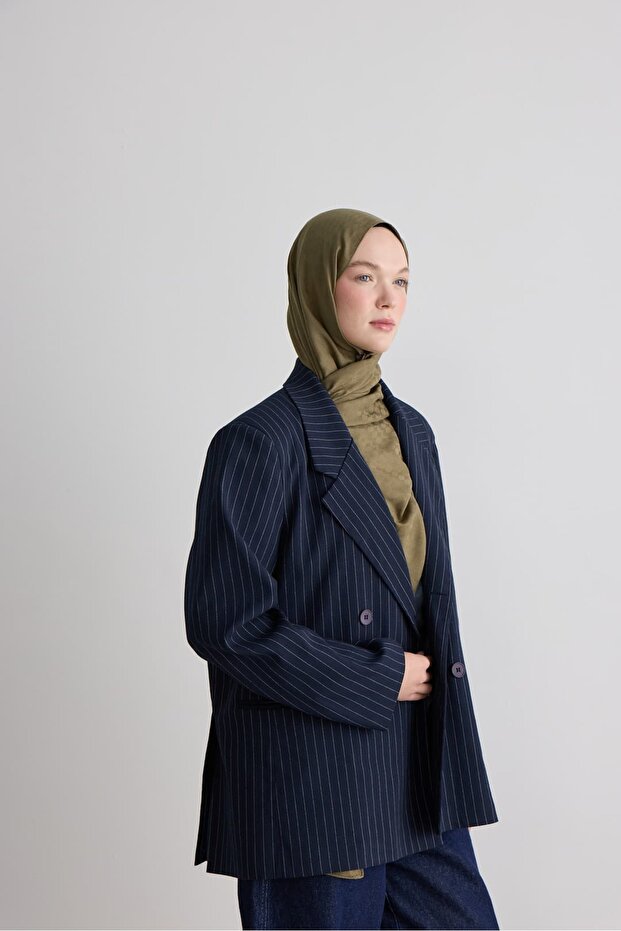 Oval Pattern Silky Jacquard Shawl