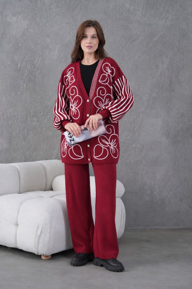 Women's Embroidered Sleeve Striped Knitwear Cardigan Pants Two-Piece Set