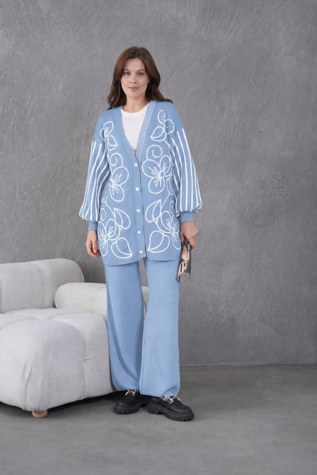 Women's Embroidered Sleeve Striped Knitwear Cardigan Pants Two-Piece Set