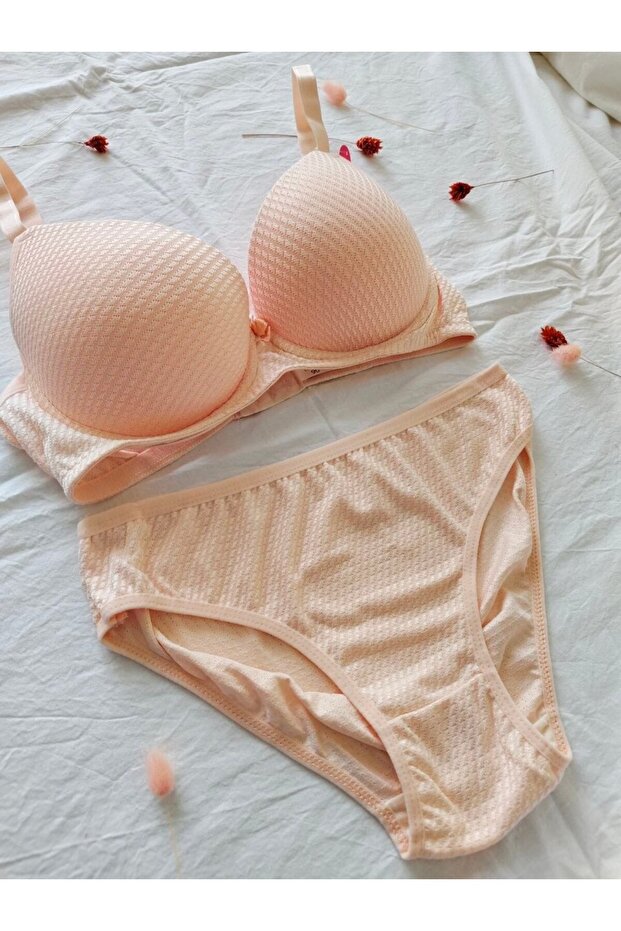 Jacquard Patterned Women's Bra Panty Set - Supported / Covered Bra Set, Set of 2