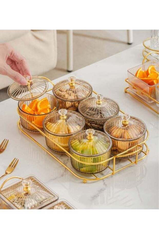 Dried fruit with lid 6-compartment candy nut fruit snack box food storage box with metal basket tra