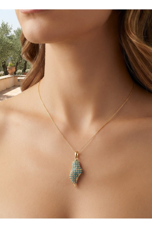 Sea Shell Zircon Turquoise Stone Necklace