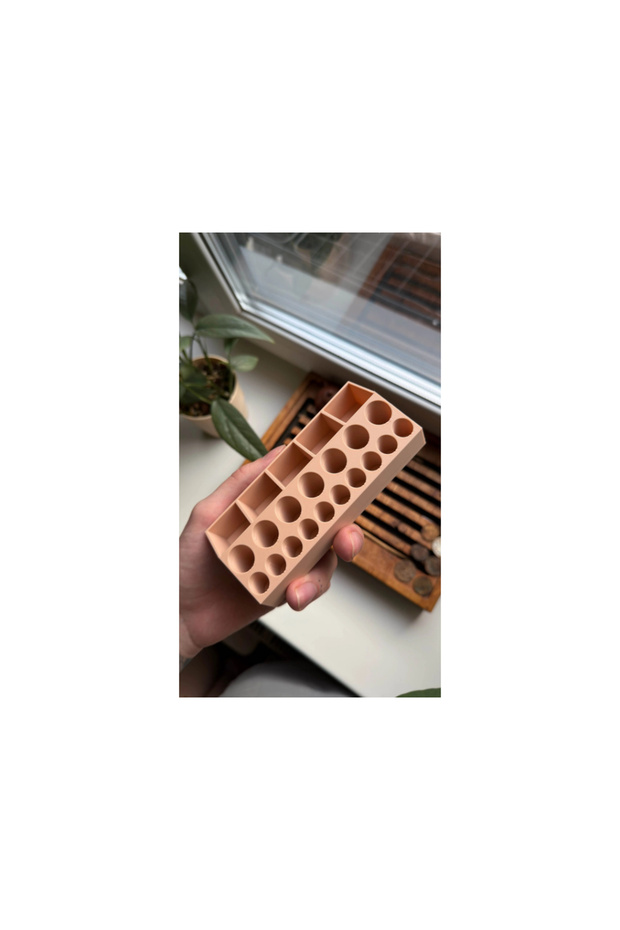 Perfume Sample Bottle Organizer – Mini Perfume Bottle and Cosmetic Organizer Stand
