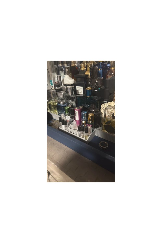 Perfume Sample Bottle Organizer – Mini Perfume Bottle and Cosmetic Organizer Stand