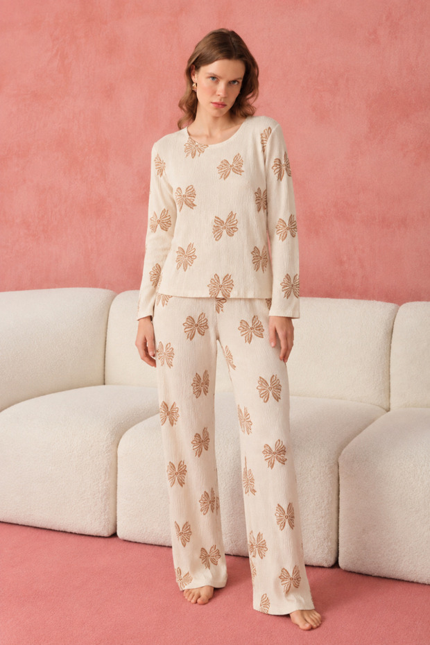 Women's Patterned Long Sleeve Comfortable Home Style Cream Pajama Set