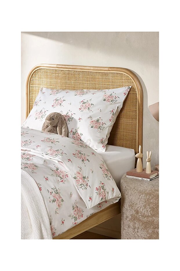 Ava Floral Patterned Children's Duvet Cover Set - Single Size