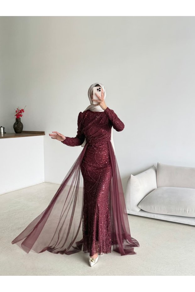 Begüm Abiye