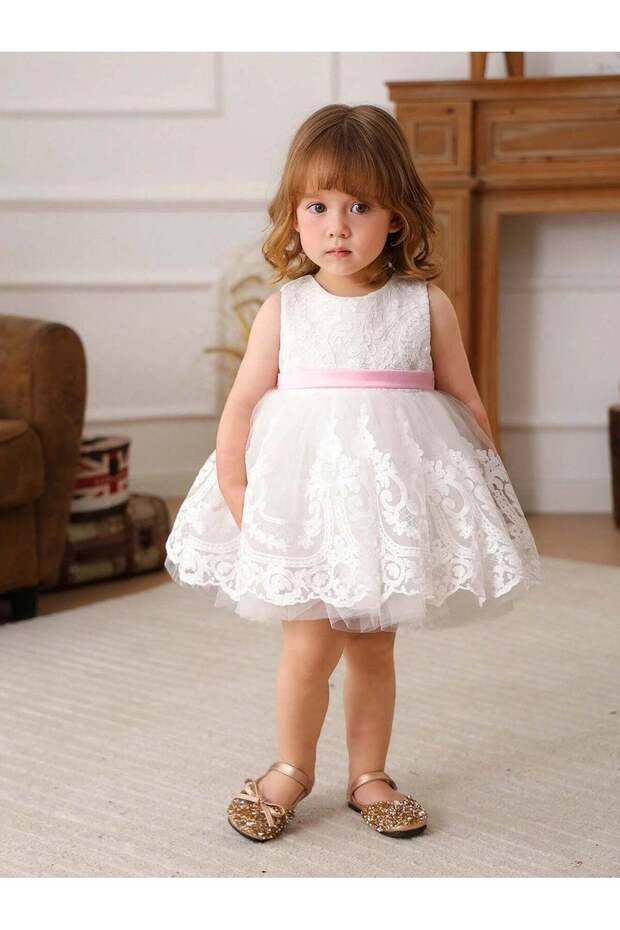 Rochie , alb