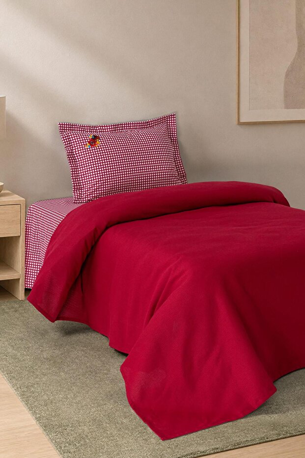 Party |   100% Cotton Embroidered Single Pique Set