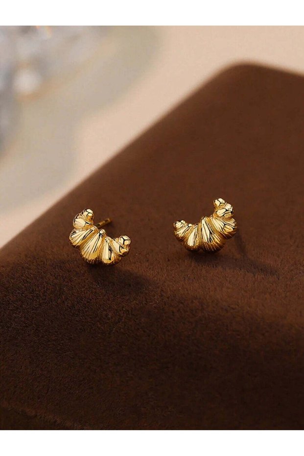 Earrings, gilded