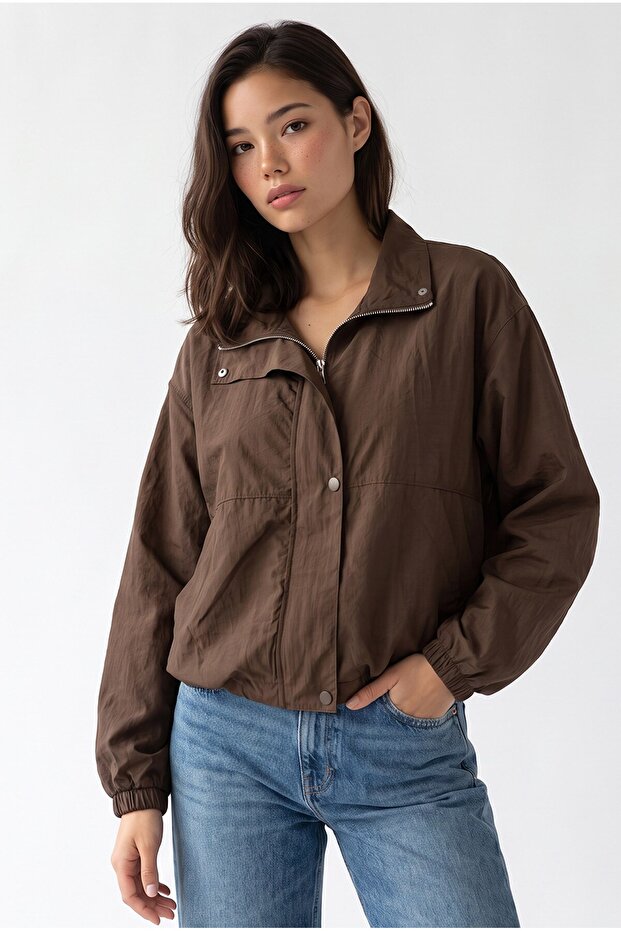2225 Women's Stand Collar Zippered Crinkle Seasonal Jacket Brown
