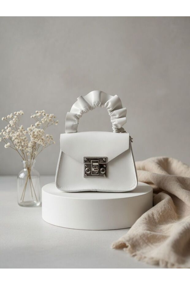 Firfir Detailled White
