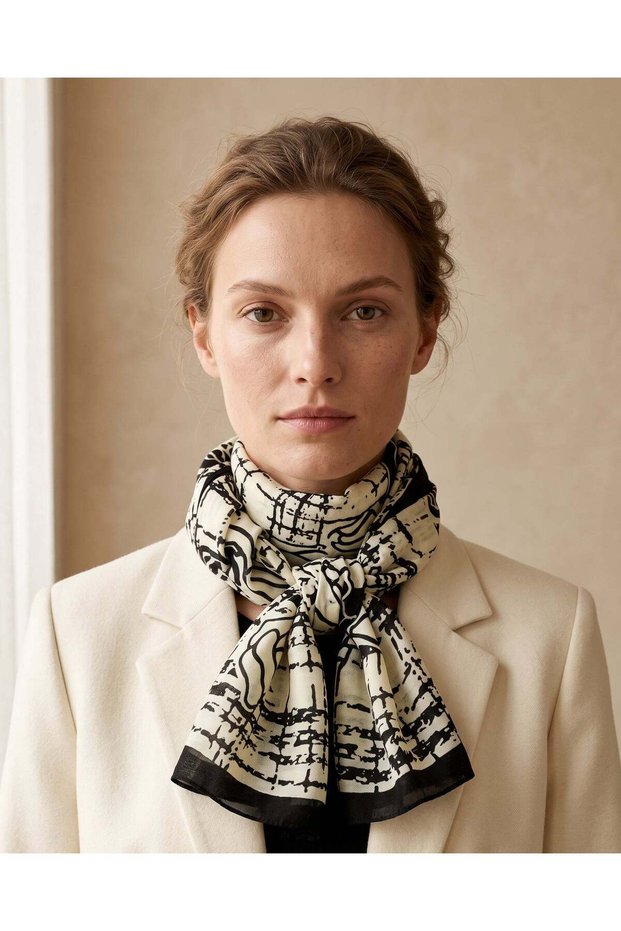 Women Black And Beige Abstract Printed Scarf