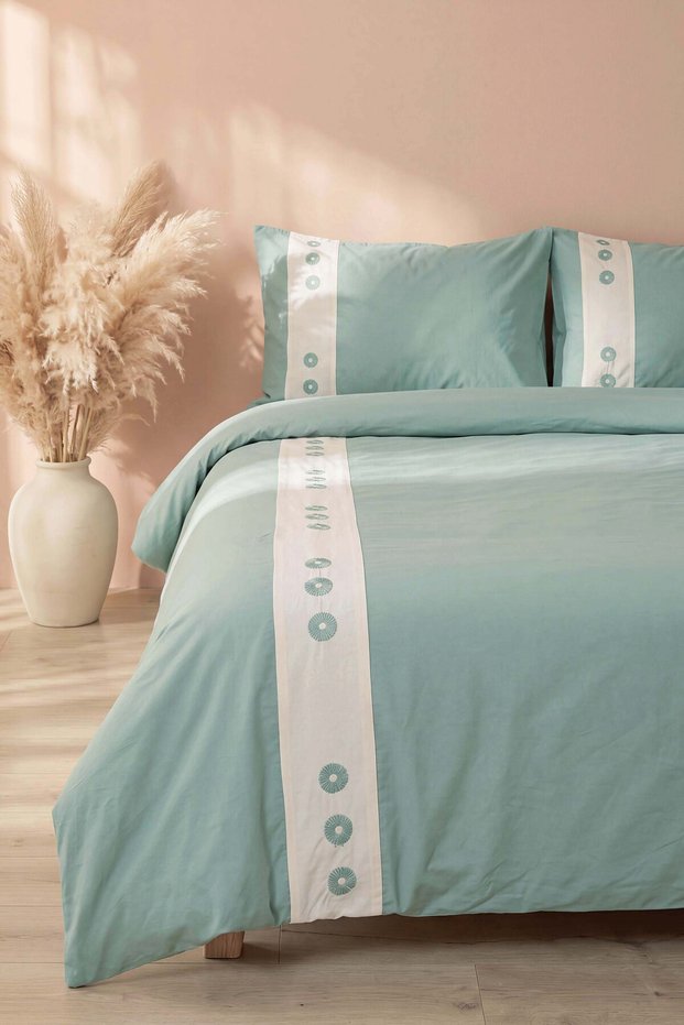 Daisy Mint 100% Cotton Double Duvet Cover Set - 4 Pieces