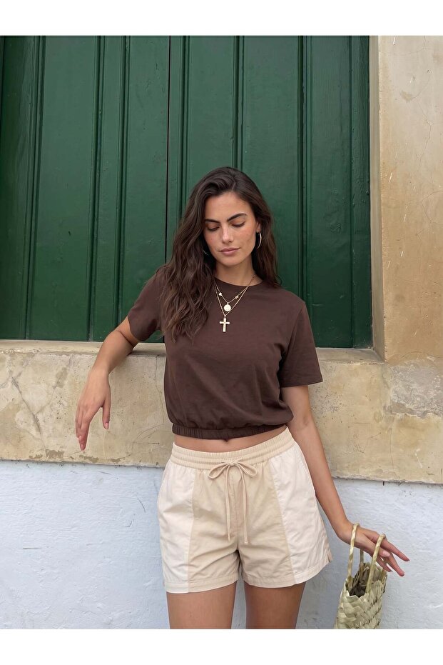Bitter Brown Viscose Blended Crew Neck Short Sleeve Elastic Waist Balloon Form Crop T-Shirt
