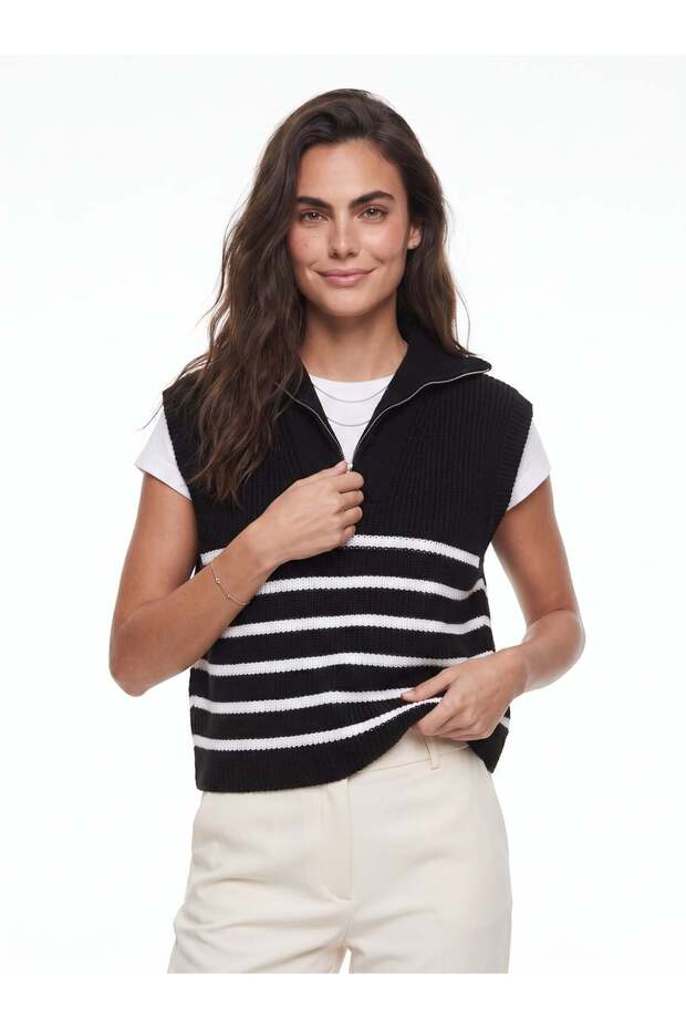 Black and White Thessaloniki Knitted Acrylic Knitwear Half Zipper Stand Collar Comfortable Fit Vest