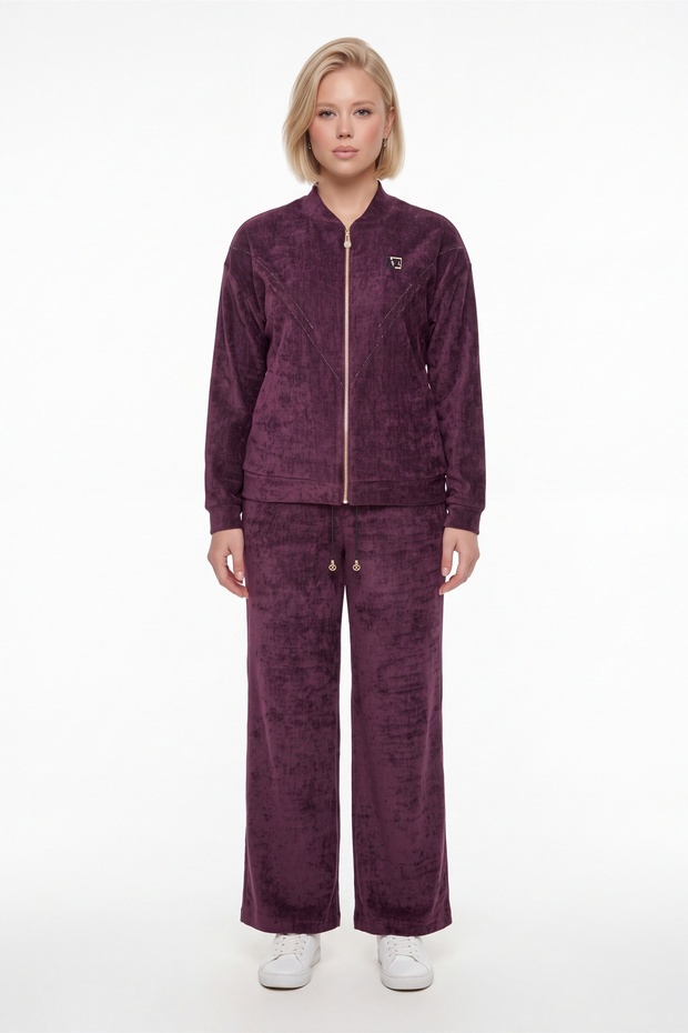 Women's Burgundy Winter Tracksuit Set with Adjustable Waist, Front Zipper, Stone Detail, and Accessories
