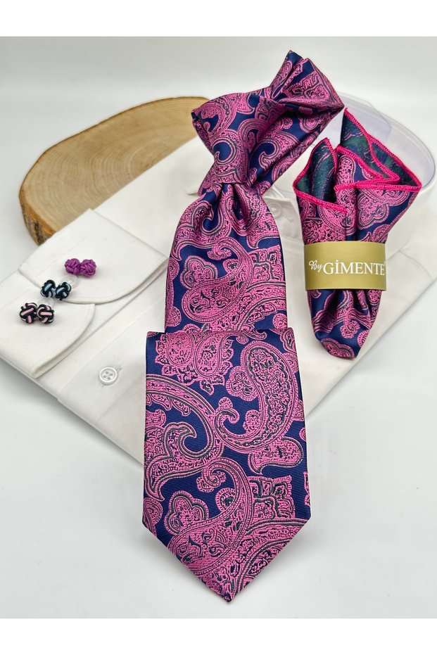 Classic Tie with Plum Shawl Patterned Handkerchief