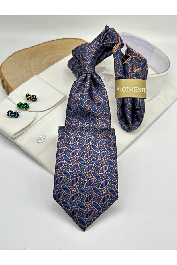 Classic Tie with Navy Blue Patterned Handkerchief